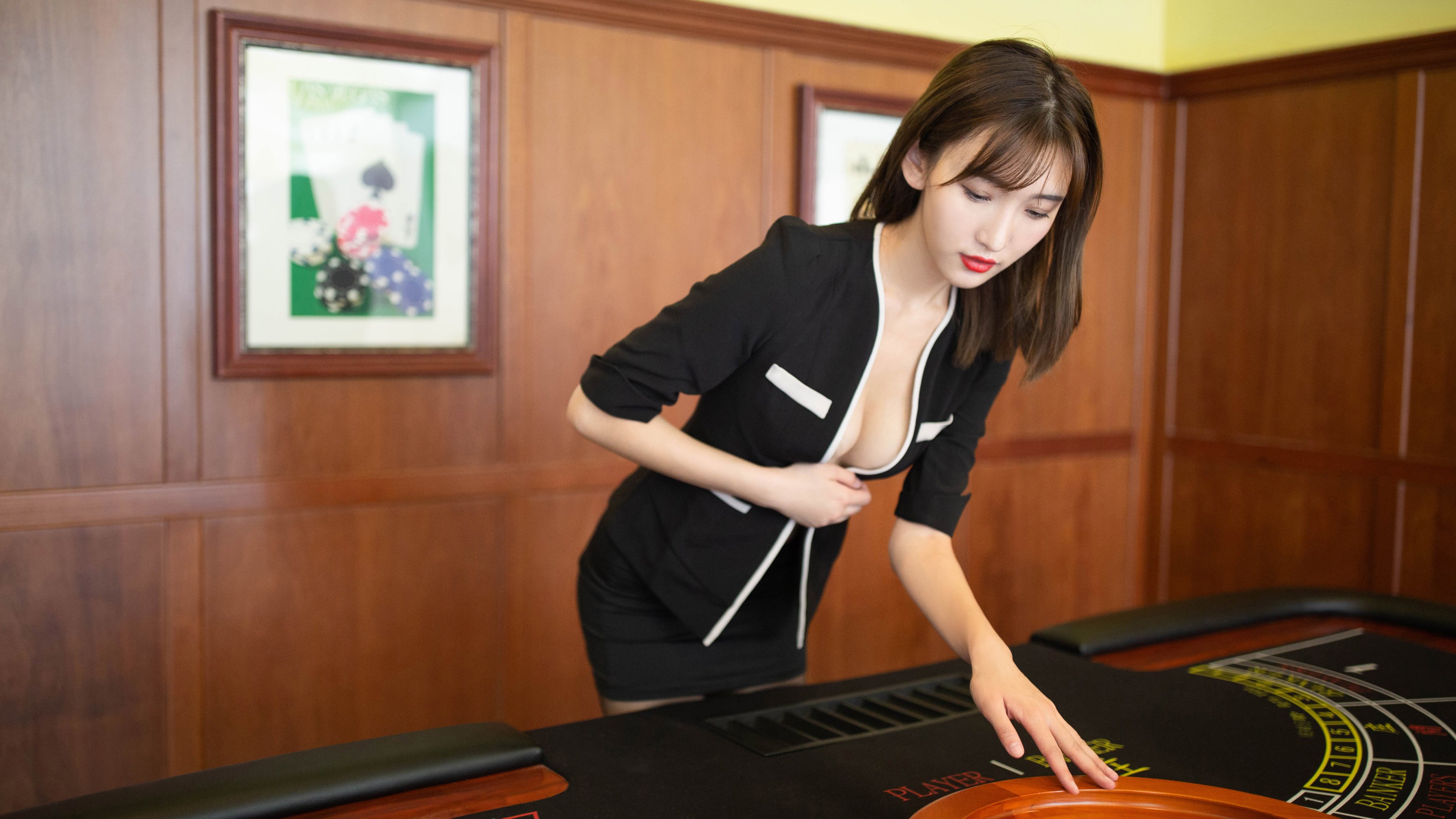 乐鱼体育-澳大利亚蝶泳转身动作连贯性最佳，蝶泳转身慢动作示范-乐鱼体育