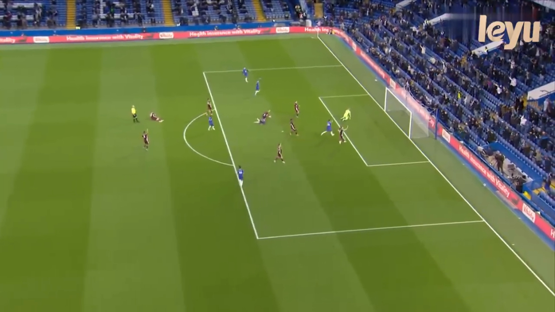 乐鱼体育:英超的青训理念:如何创新培养机制的简单介绍 乐鱼体育:英超的青训理念:如何创新培养机制的简单介绍