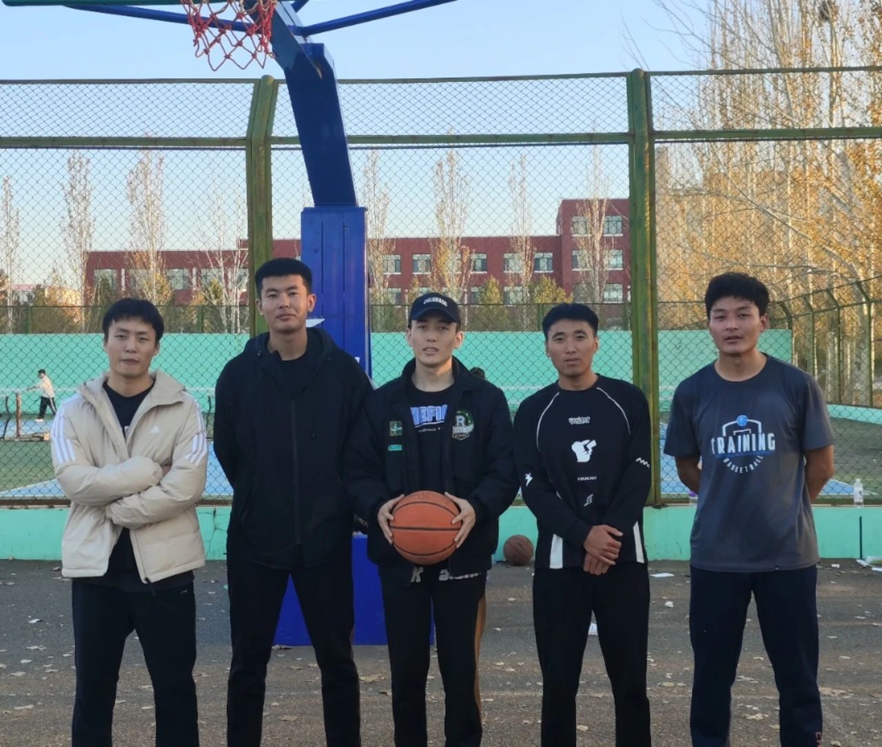 乐鱼体育:篮球文化节精彩纷呈,吸引众多篮球爱好者参与的简单介绍 乐鱼体育:篮球文化节精彩纷呈,吸引众多篮球爱好者参与的简单介绍